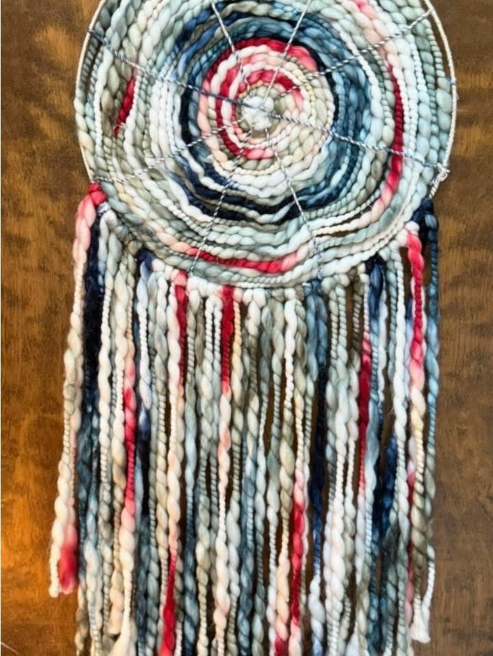 Handmade Chunky Yarn Dreamcatcher Wall Hanging. EUC